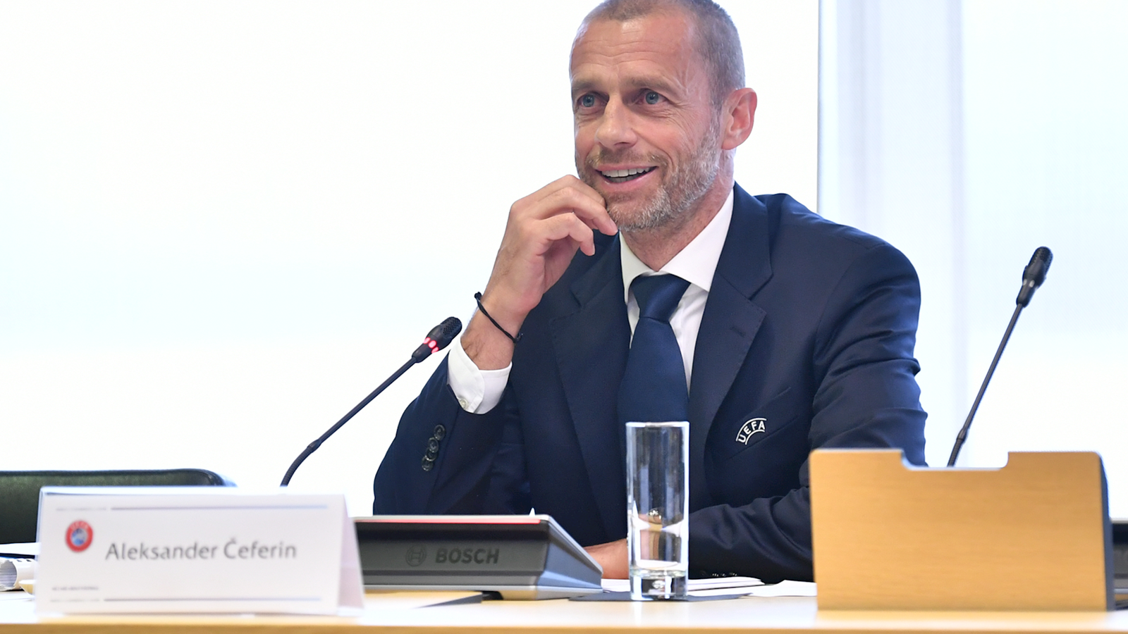 UEFA lægger plan for europæisk fodbold efter corona